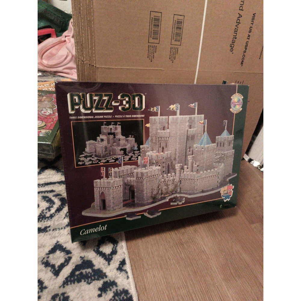 Puzz 3d Camelot FACTORY SEALED 620 pieces NEW Wrebbit